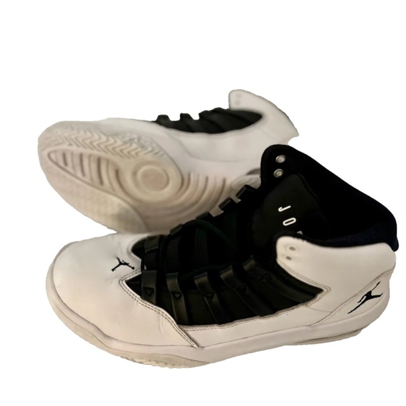 Jordan Max Aura White Black - Picture 2 of 5